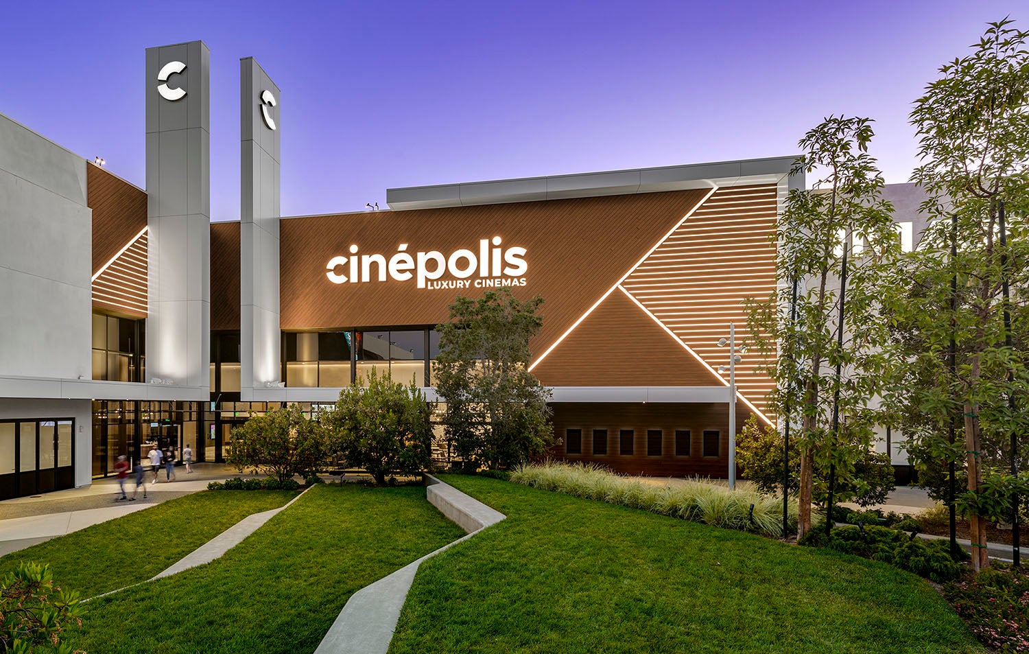 More Info for Cinépolis Luxury Cinemas Announces Official Debut of Inglewood Location, New Dine-In IMAX with Laser Destination at Hollywood Park